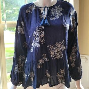 Love In BOHO‎ Tassel tie peasant top